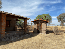 VENDE CASA Y TERRENO EN MONTORO