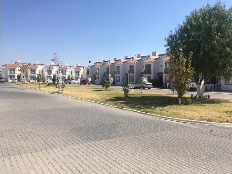 VENTA DE CASA EN SAN GERARDO — foto 3