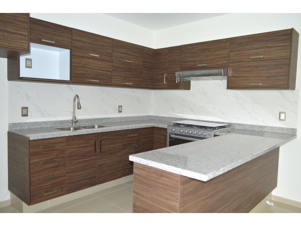 Casa nueva en Senderos de Monteverde — foto 2