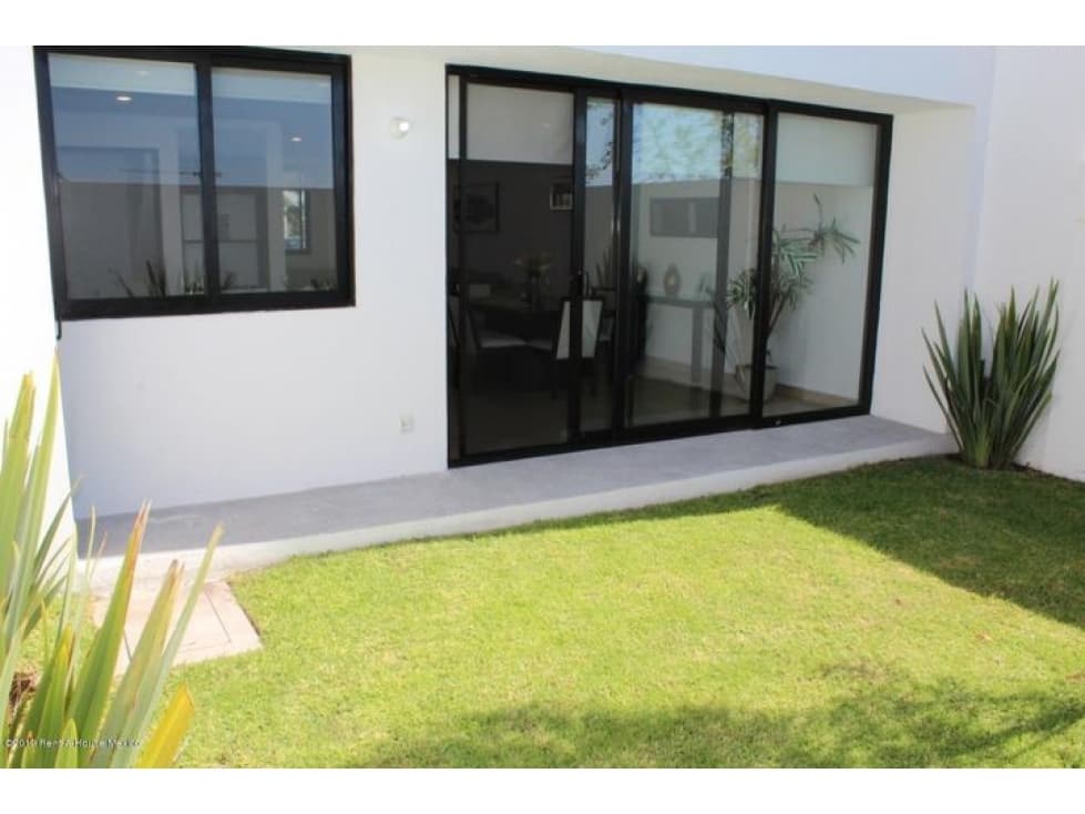 Casa con amenidades y seguridad, en Zákia. VENTA — foto 6