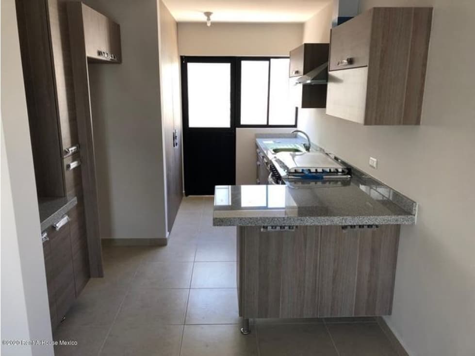 Venta de casa con amplios espacios en Provenza AGT — foto 5
