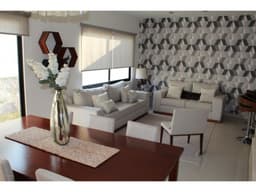 VENTA, casa con casa club y roof garden. En Zibatá