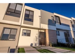 Estrena casa en Zakia, condominio con amenidades