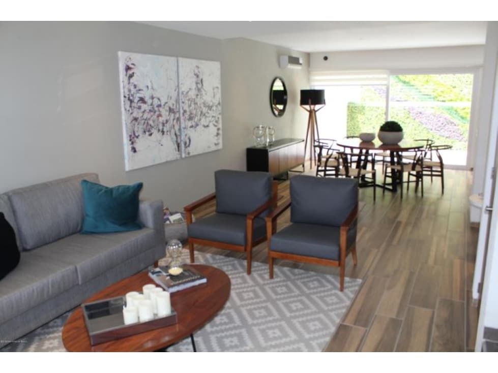 Zibatá casa en VENTA de 4 recamaras y 273 mts2! RAHQRO — foto 1