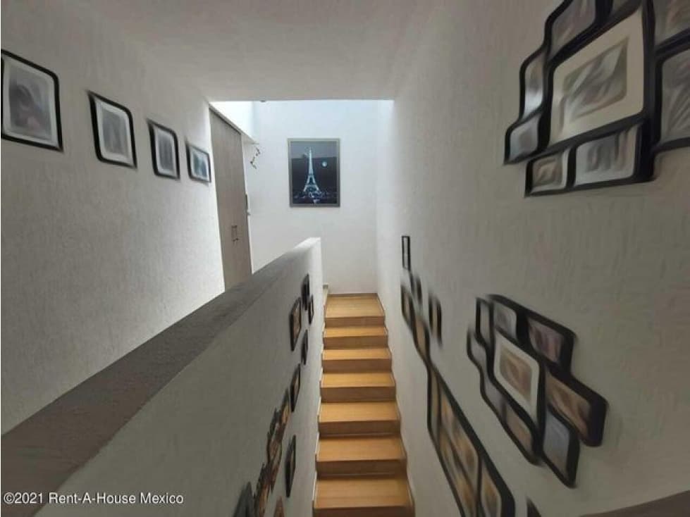 VENTA - Townhouse de 2 niveles y con amenidades. ZIbatá — foto 5