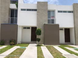 Casa en renta Zákia 3 habitaciones JGCC