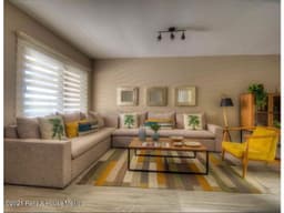 Hermosa casa en corregidora AQC
