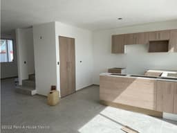 Qh1 Casa de 3 recámaras en venta en Ciudad Maderas! A estrenar