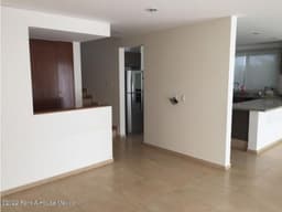 Casa con jardín de 100 metros, VENTA y RENTA. Vista Real