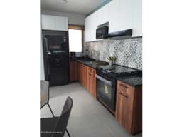 DEPARTAMENTO EN VENTA DE 3 HABITACIONES EN ZAKIA. QH22-1465#
