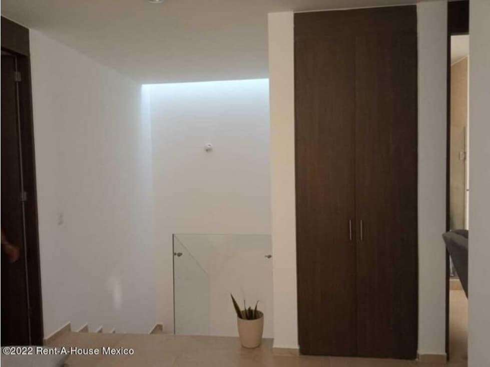 Casa en renta en Zibata IG — foto 2