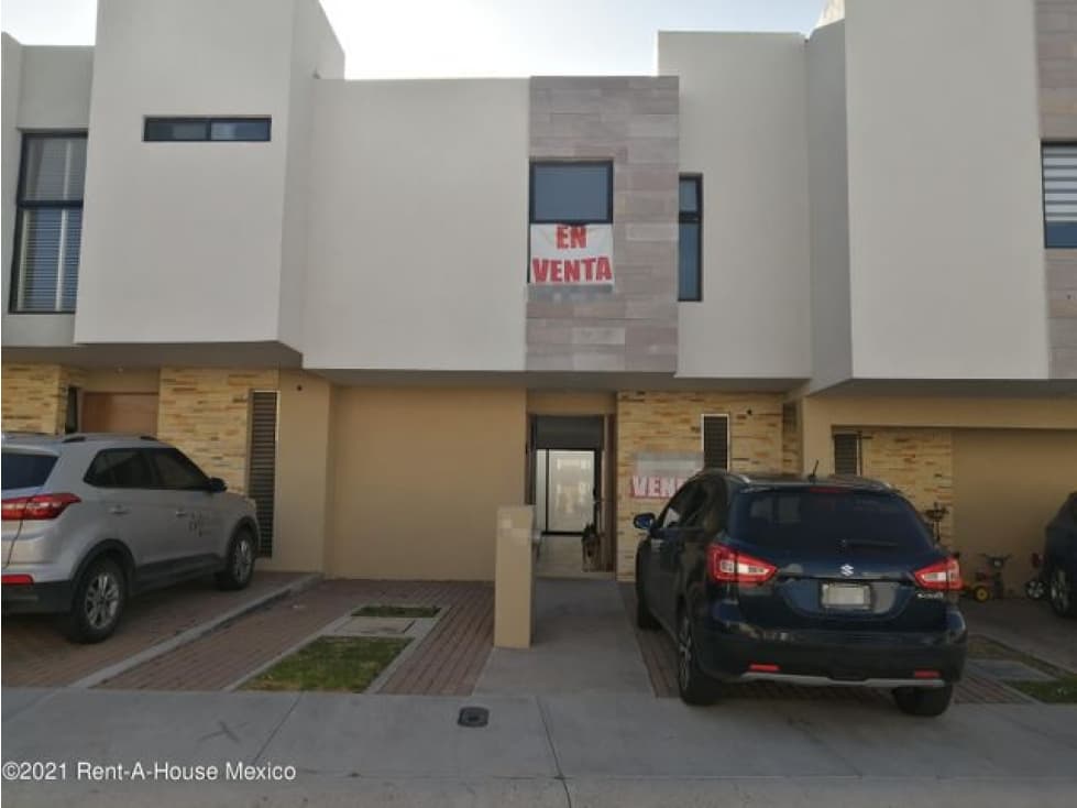 Casa en venta en El refugio — foto 1