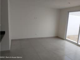 Hermosa casa en venta en la vista AQC
