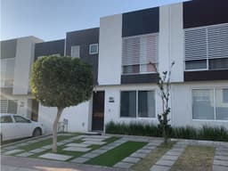 Casa en renta en El Mirador OFP 22 5089