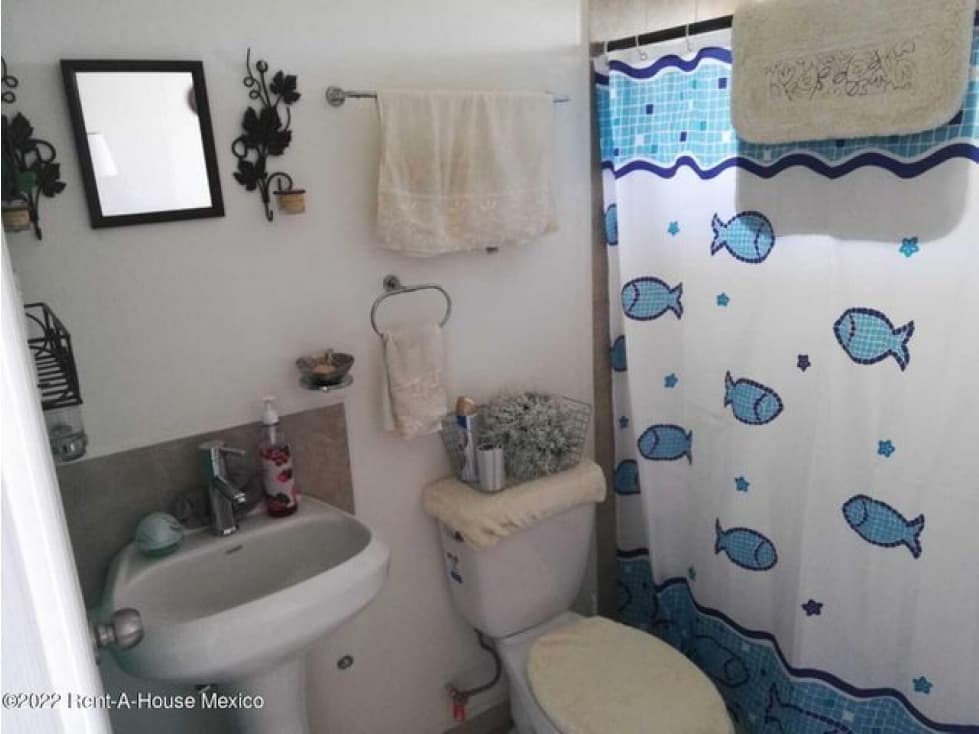 Tres Cantos, casa con recámara en planta baja - VENTA — foto 2