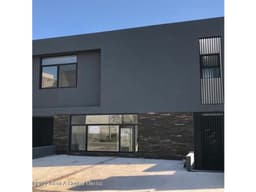 Altozano casa en PREVENTA de 3 recamaras MJP5157