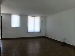 Casa en Venta en Refugio con amenidades-GOH