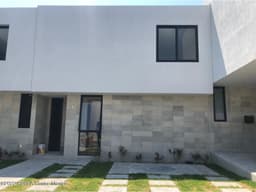 Casa en Renta CAISA A ESTRENAR en Zibata KP