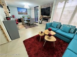 Casa en renta en Zibata con 200m2 IG