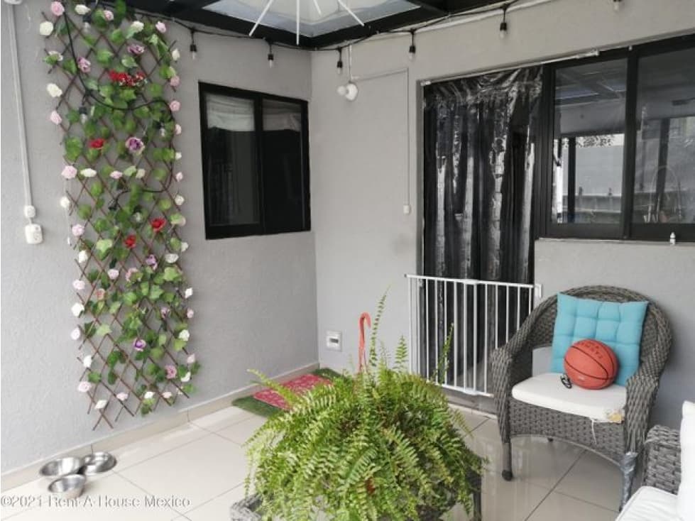 Casa en Venta con Recámara en Planta Baja - Zákia — foto 4