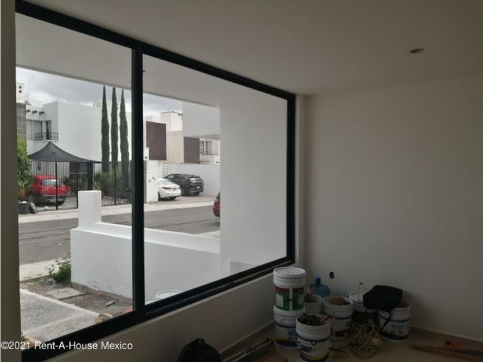 VENTA, casa equipada con sala de TV y estudio. El Mirador — foto 3