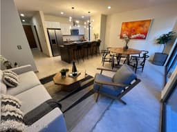 Zibatá casa en VENTA de 4 amplias recamaras y 3.5 baños QH223931