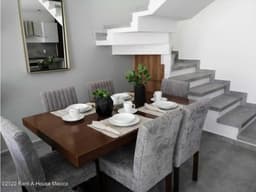 VENTA, La Norita - Casa con alberca y parque infantil
