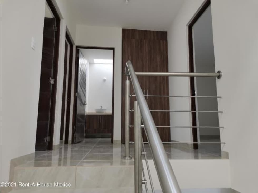 VENTA - Casa con estudio, dentro de condominio. El Mirador — foto 5