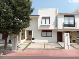 Casa en la zona mas tranquila de Zibata