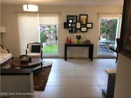 Vista Real casa en VENTA de 3 recamaras y 133 mts2 RAHQRO 22-1177