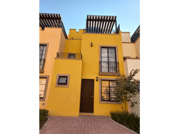 SAN MIGUEL DE ALLENDE CASA EN VENTA 3 NIVELES 3 RECAMARAS ROOF GARDEN