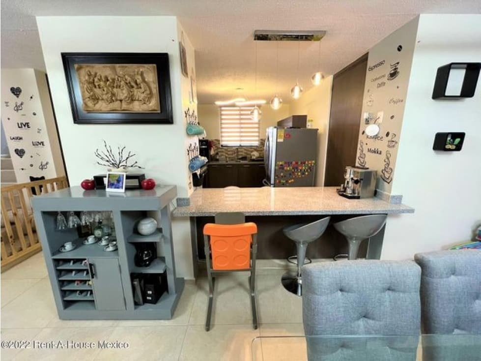 Casa en renta Zibata -GOH — foto 4