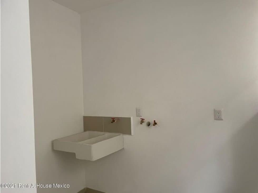 VENTA, Irapuato - Casa de 2 recámaras con área de lavado — foto 6