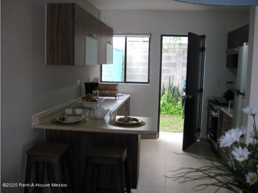 A 15 MINUTOS DE LOS ARCOS CASA A ESTENAR EN VENTA DE 3 RECAMARA — foto 4