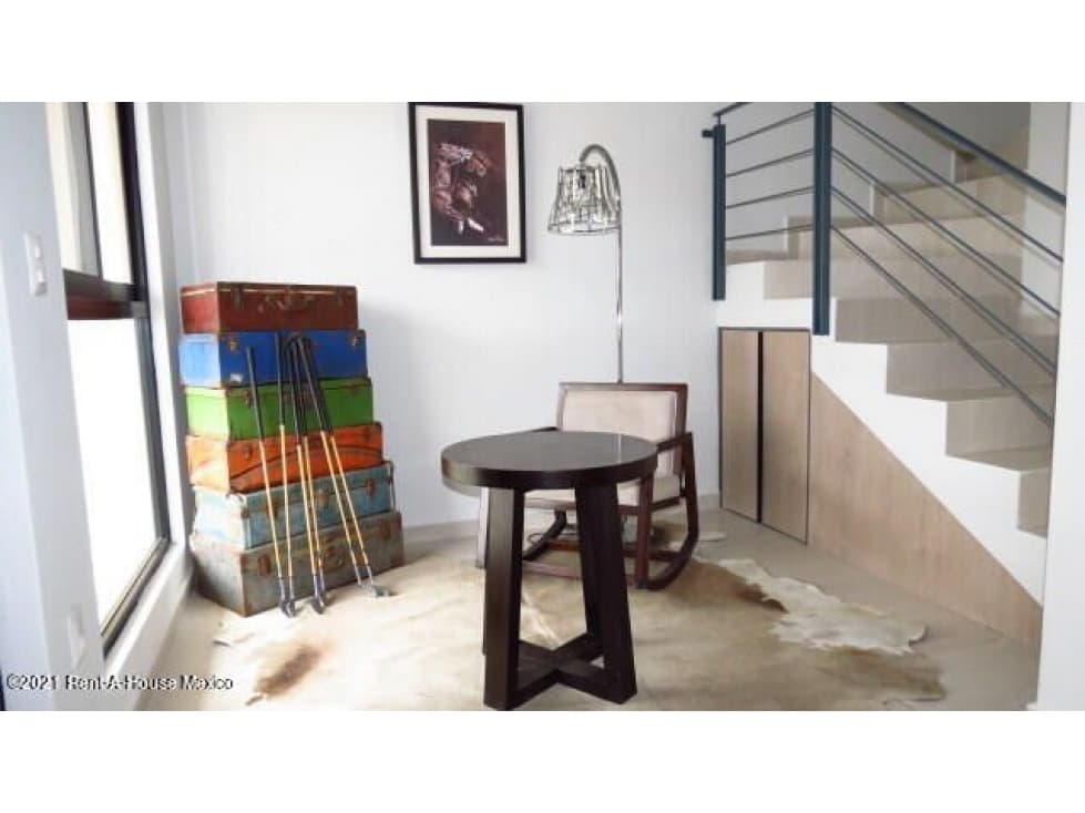 VENTA. Casa de arquitecto equipada y a estrenar, Capital Sur — foto 2