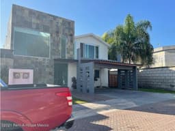 Tejeda - Casa de 2 plantas, con amenidades y palapa. VENTA