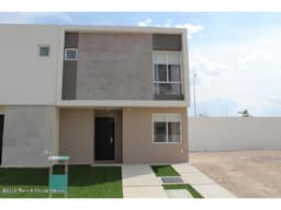 AIR 22-2046 Casa en renta. Zona Zakia. Excelente ubicacion
