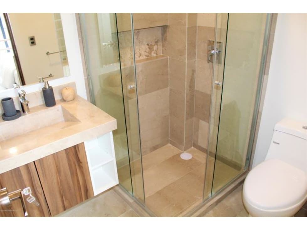 Departamento con alberca y gimnasio. Zibatá - VENTA — foto 3
