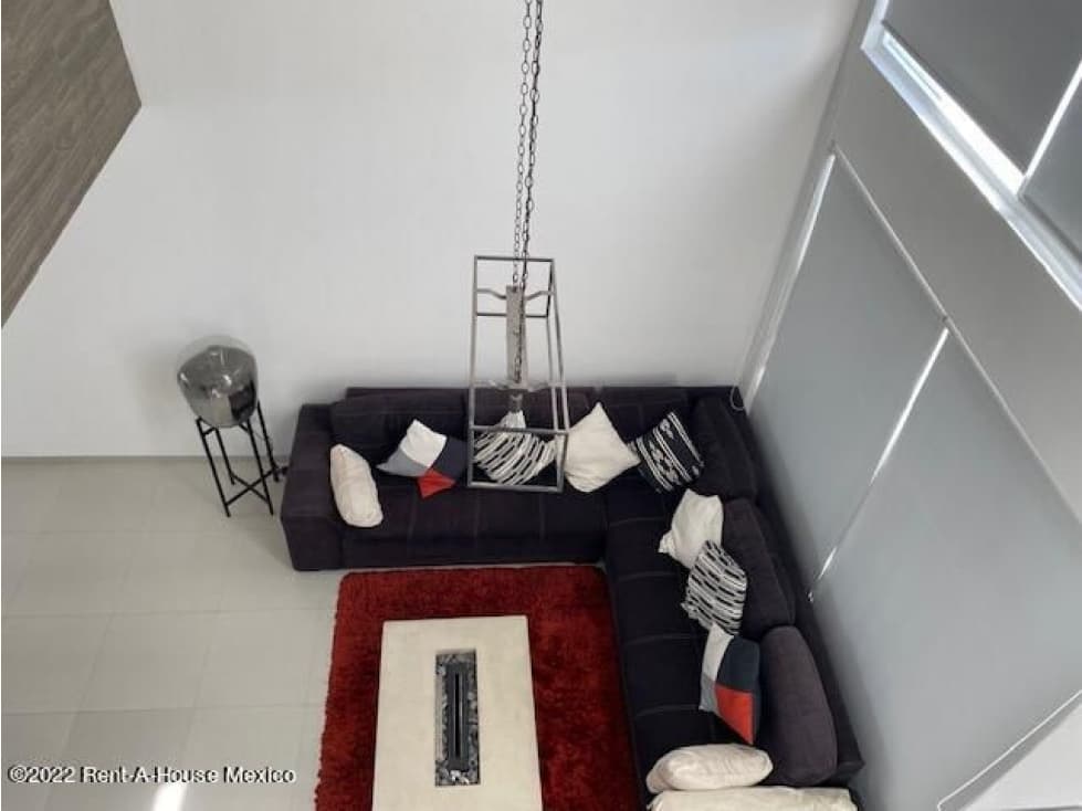 Hermosa Casa en Renta — foto 2