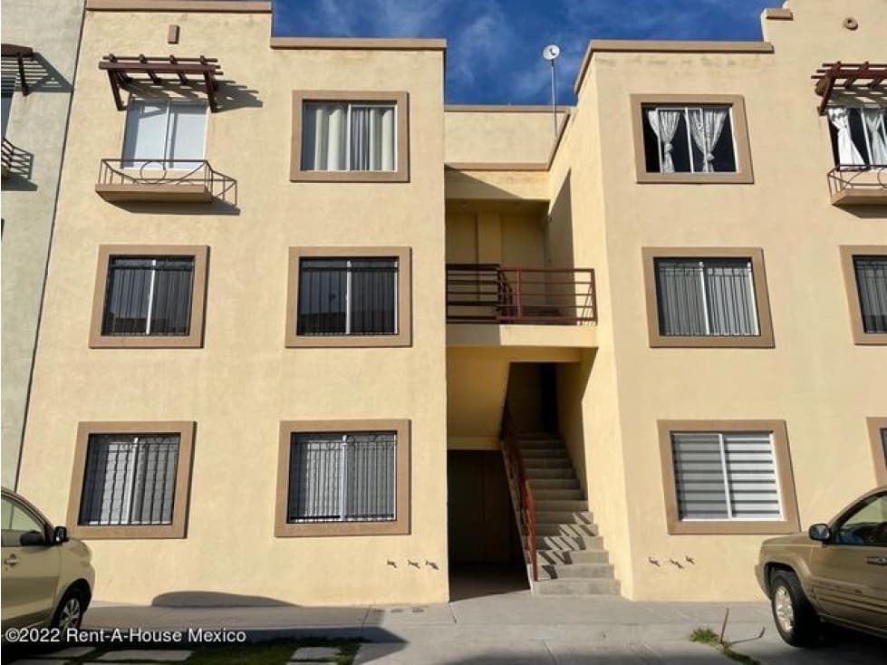 RENTA - Departamento equipado en Real Solare — foto 2