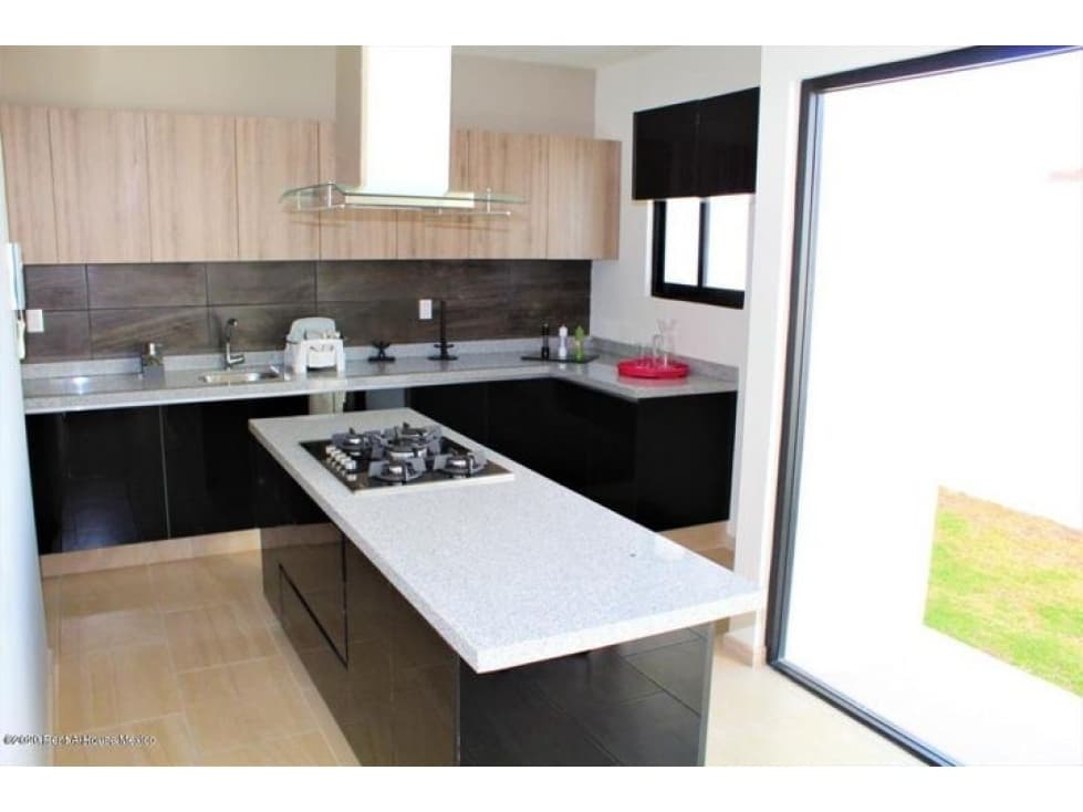 Casa en renta Zibata-GOH — foto 4