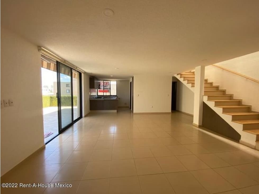 Zákia - Casa con alberca y amplia terraza. RENTA — foto 3