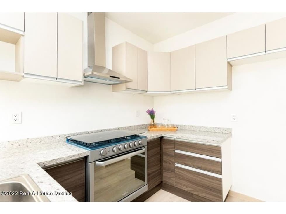 Se vende casa a estrenar en El Refugio IG — foto 3