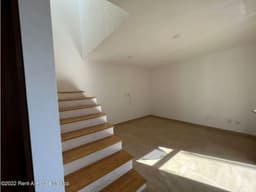 RENTA, casa con salón de juegos y sala de TV. Zibatá