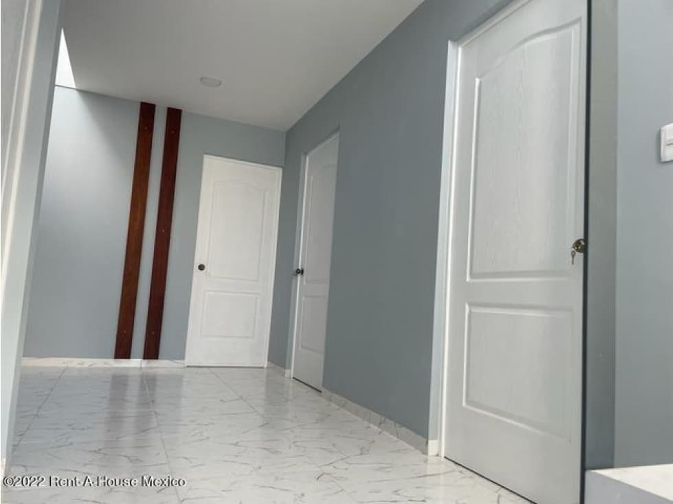 El Mirador - VENTA. Casa con balcón y roof garden — foto 1
