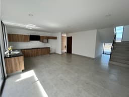 Se vende casa a estrenar en Gran Reserva Juriquilla IG