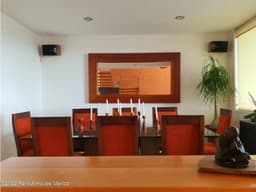 RCS-22-4904 EN VENTA MAGNIFICA CASA 2 NIVELES 3 RECÁMARAS