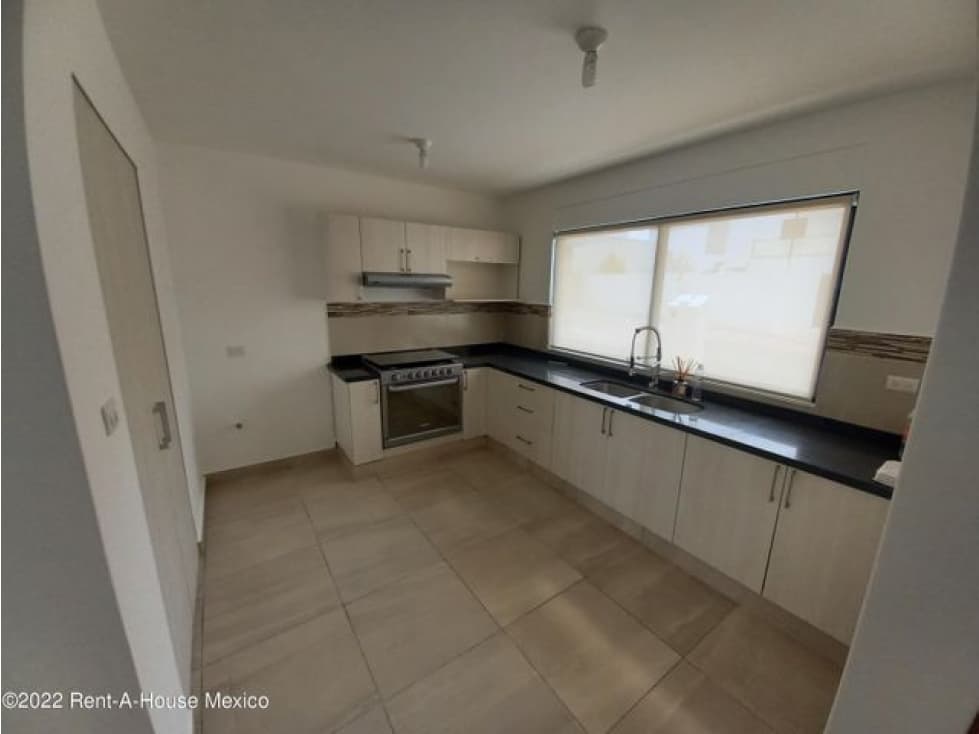 RENTA CASA ESTILO CALIFORNIANO ZIBATA — foto 4