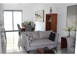 Zibatá casa en venta de 3 recamaras y 169 mts2! RAHQRO