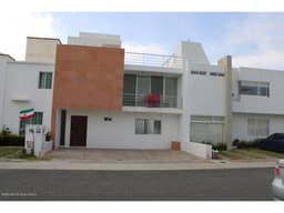 Casa en venta El Mirador 3 habitaciones AVH